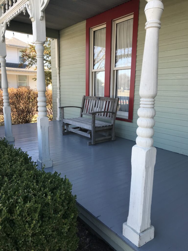 deck-porch-painting-dallas